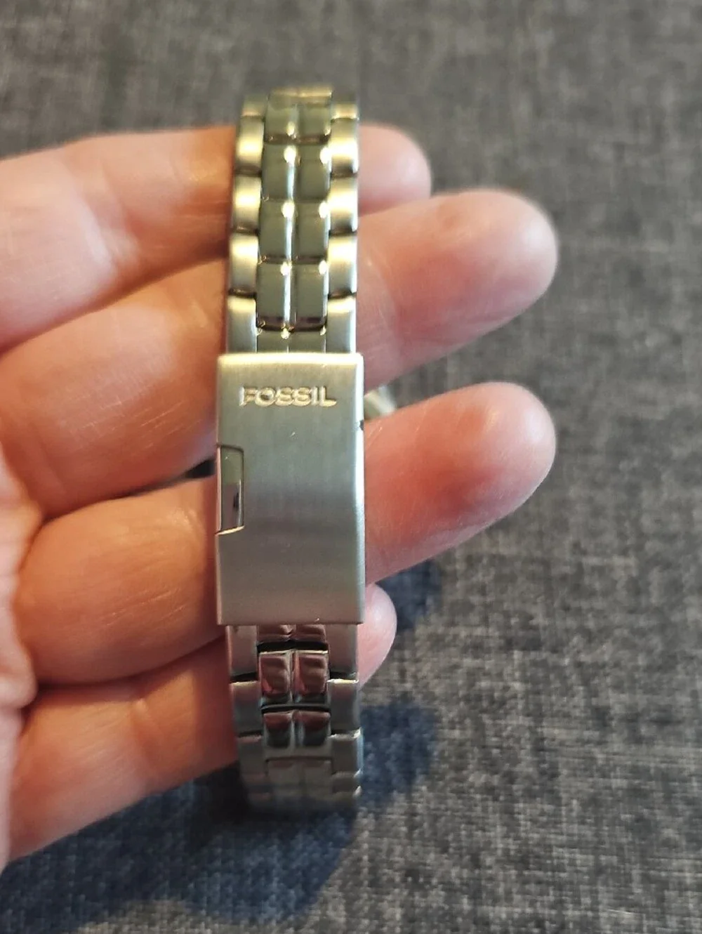 Fossil Silver Stainless Steel Watch Silver Dial Women Accessories Pt 5339